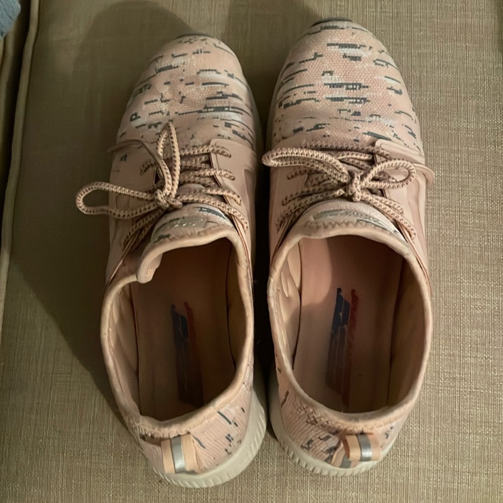 Skechers memory foam sneakers